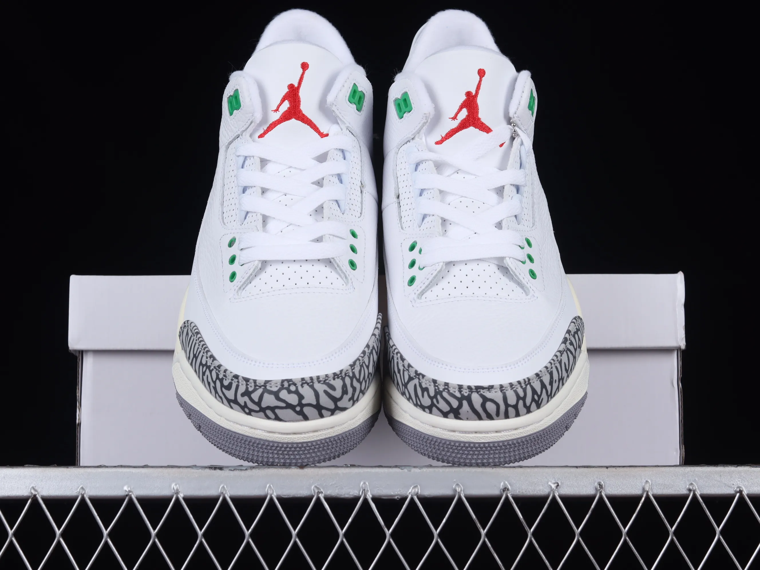 All categories Air Jordan Jordan series basketball shoes Air Jordan 3 Air Jordan 3 Retro "Lucky Green" AJ3 Joe 3 white green cement CK9246-136